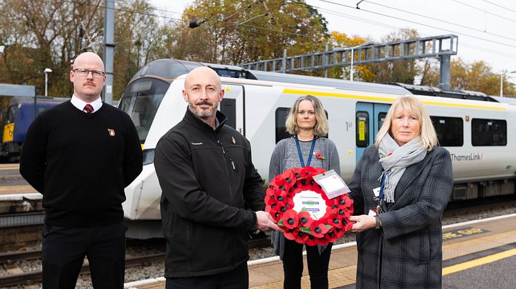 Thameslink colleagues gather to mark 'Routes of Remembrance'