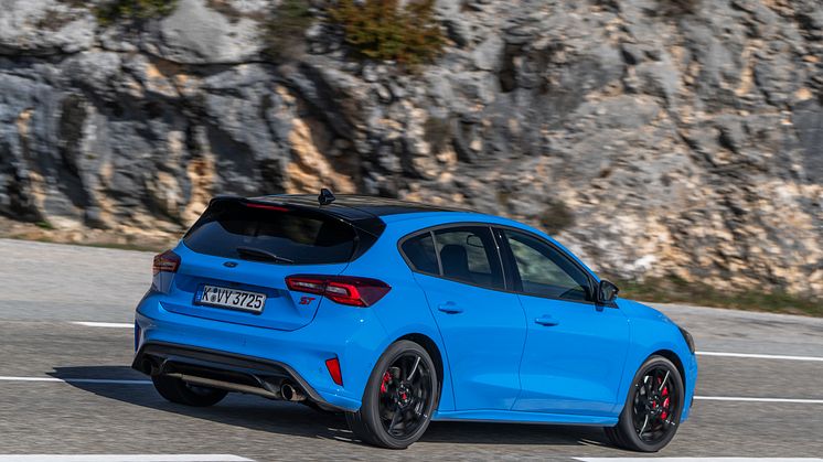 2024_FORD_FOCUS-ST_44.jpg