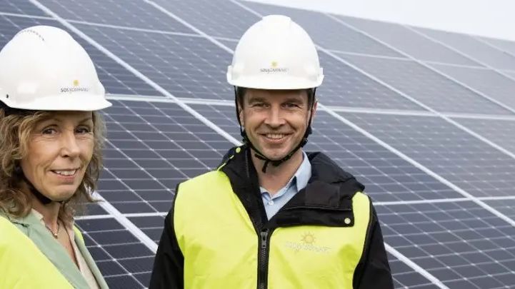 Största solelparken med tvåsidiga paneler klar