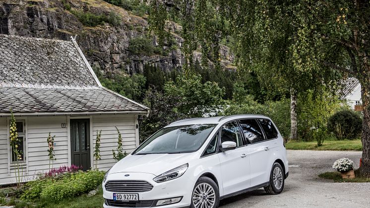 Endelig er nye Galaxy på plass i Norge - nå også med AWD