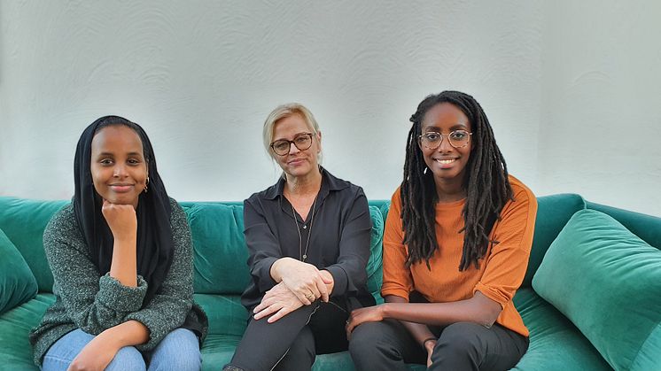 Bilan Osman från Expo och Helena Dal från Statens medieråd tillsammans med programledaren Leila Trulsen. Från kommande avsnitt om rasistiskt hat på nätet.