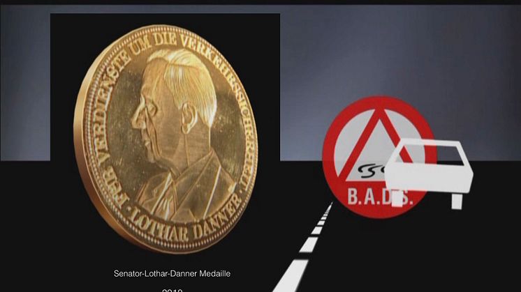 BADS verleiht am 28. Sept. 2018 Senator-Lothar-Danner-Medaille in Gold an Justizrat Hans-Jürgen Gebhardt, Homburg