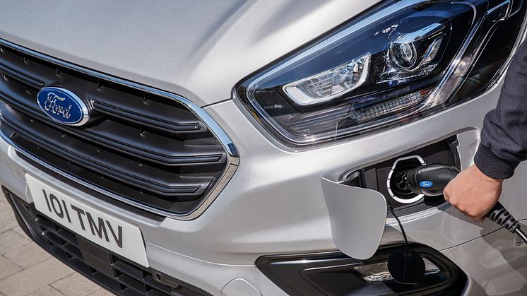 2018_FORD_TRANSIT_PHEV__09