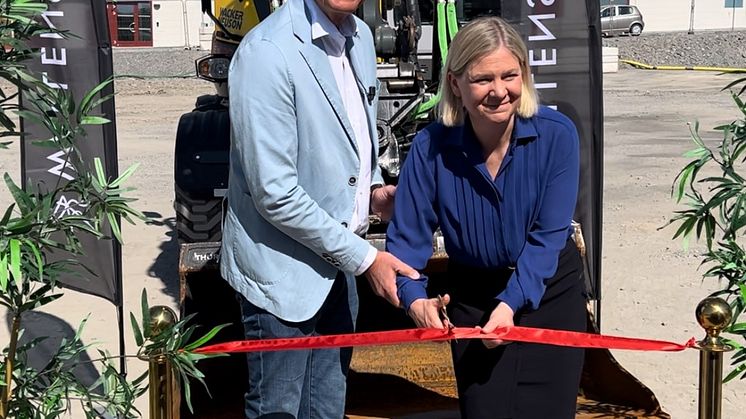 Hans Wallenstam och Magdalena Andersson.jpg