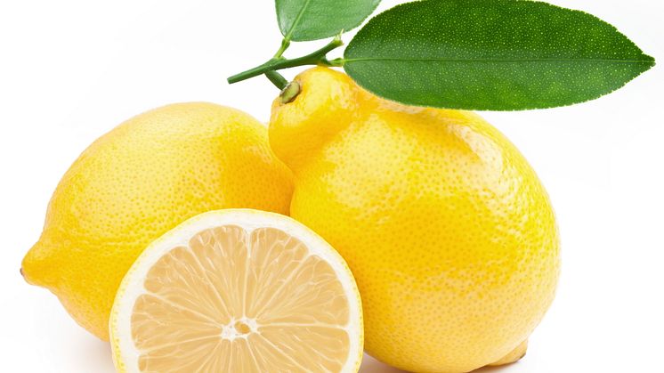 Hur många citroner behövs för att städa ett hus? Är det miljövänligt att städa med livsmedel?