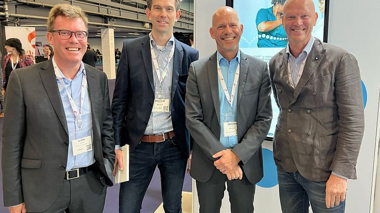 Björn Sjöstrand, CEO Scandinavian Biopharma; Magnus Sävenhed, Managing Director Novavax SE; Jörgen Persson, Head of Customer Engagement and Market Access Europe Novavax; Jonas Bengtsson, VP Business Development Scandinavian Biopharma