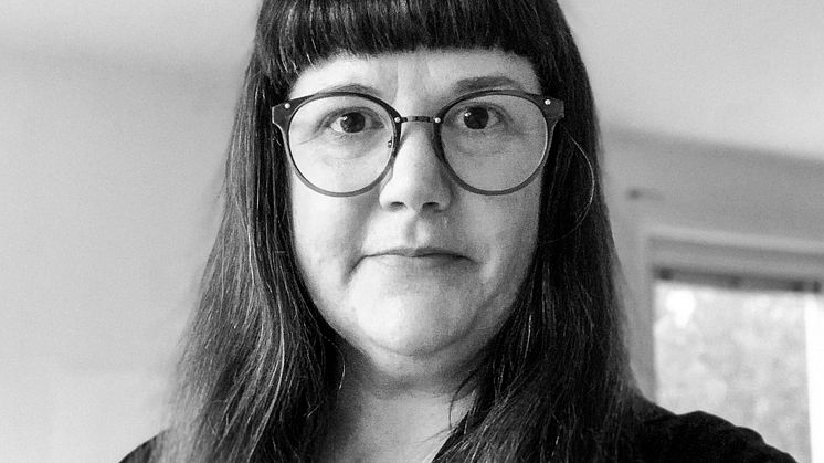 Elizabeth Thompson-2.jpg