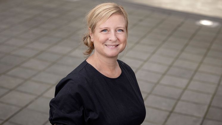 Nina J Stålheim