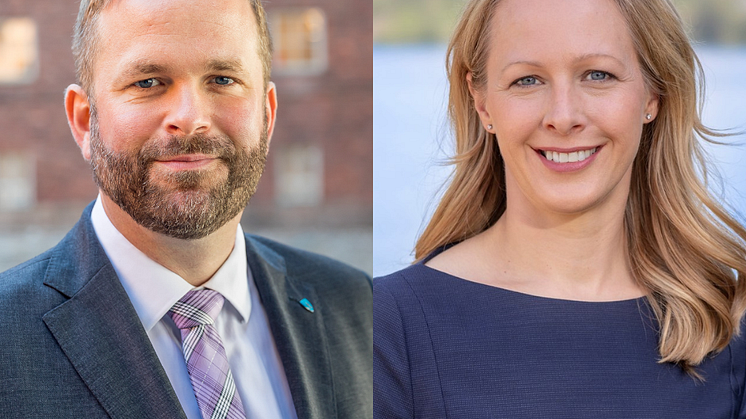 Jonas Naddebo (C), kulturborgarråd i Stockholms stad och Cecilia Elving (L), ordförande kulturnämnden i Region Stockholm.