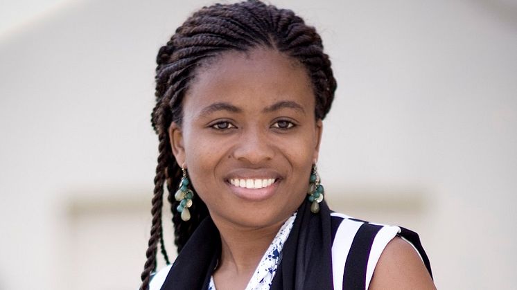 Douce Namwezi N’ibamba driver radiostationen Mama Radio i östra Kongo.