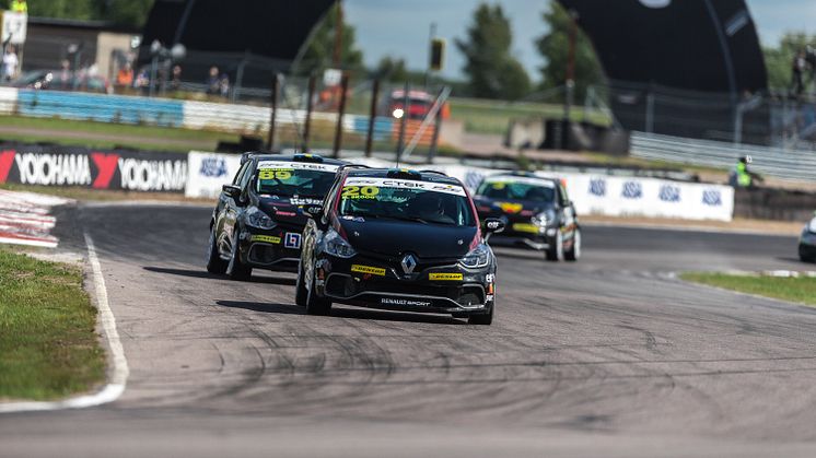 Fördel Henric Skoog inför Renault Clio Cup på Solvalla