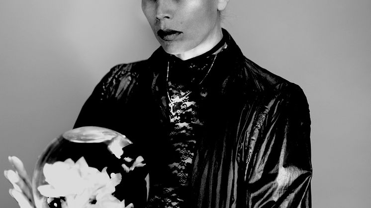 Den 1. december kan du opleve Jenny Wilson i Store VEGA, når hun er tilbage med det spritnye album MÄSTERVERKET.
