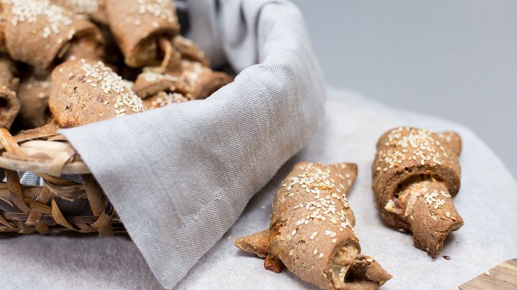 Glutenfrie, grove ostehorn