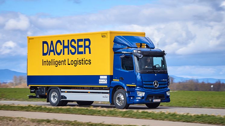 Mercedes-Benz eActros 300