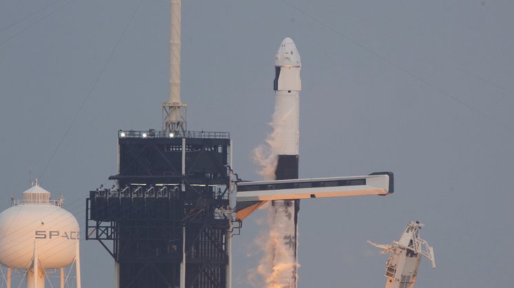Liftoff_of_Axiom_Mission_3