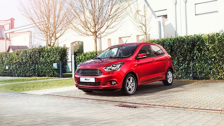 Kis autó, nagy érték: a vadonatúj Ford KA+ kimagasló térkínálattal, alacsony fogyasztással és remek vezetési élménnyel érkezik
