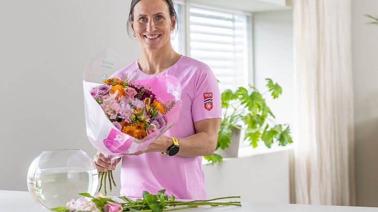 Marit Bjørgen er glad for at hun kan være med på å skape oppmerksomhet rundt Rosa sløyfe-aksjonen.