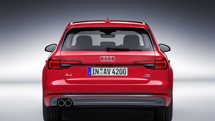 A4 Avant rear in Tango Red