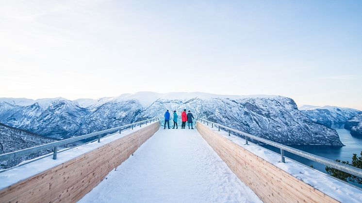 Utsikten fra Stegastein utsiktspunkt er en av 12 gode grunner til å besøke Flåm