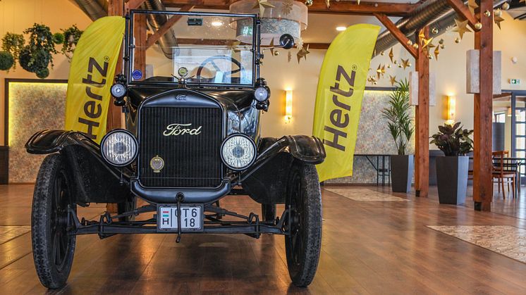 Hertz100 sajtotajekoztato