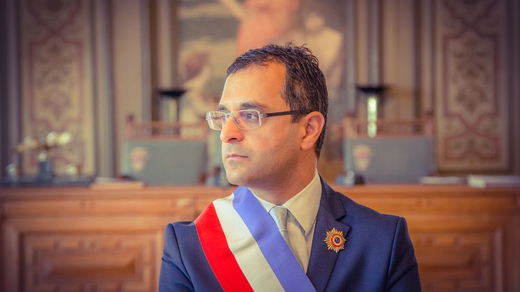 Arash Derambarsh 