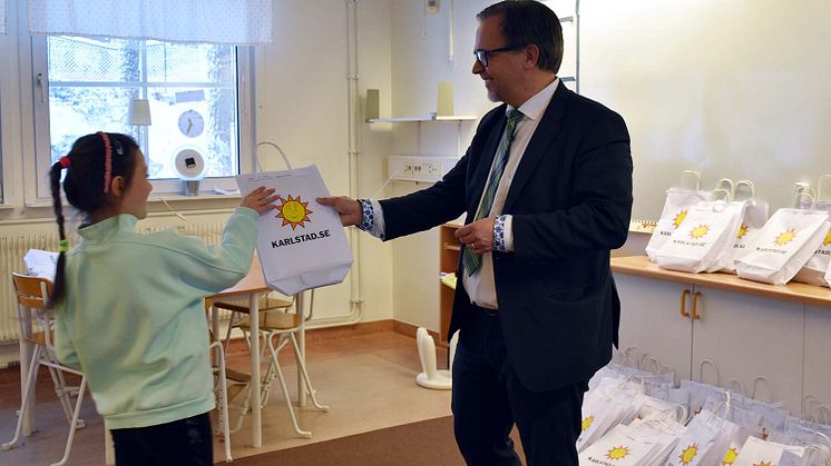 Zehra Korkmaz och Niklas Wikström.jpg