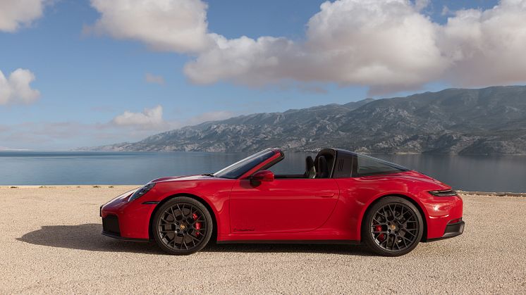 Porsche 911 GTS
