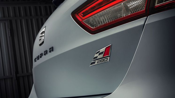 Leon Cupra ST
