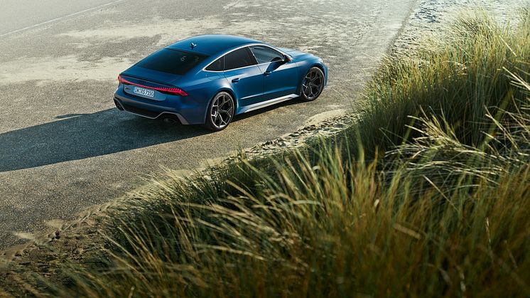 Audi RS 7 Sportback performance (Ascariblå mat)
