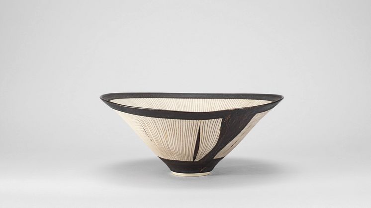 Lucie Rie Conical bowl, Estimate: £5,000 - 7,000