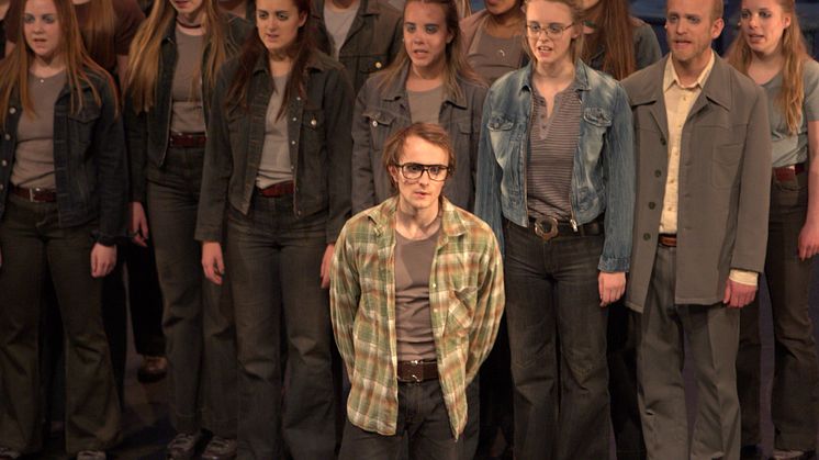 I skuggan av Falubränderna - Teater- och dans elever från Lugnetgymnasiet, Mattias Åhlén, Karl-Gustav Larsson
