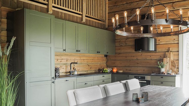 Sigdal kjøkken i modellen Scala. Designet av Ellisiv Solheim for Studio Sigdal Ålesund. Foto og styling: Amalie Fagerli