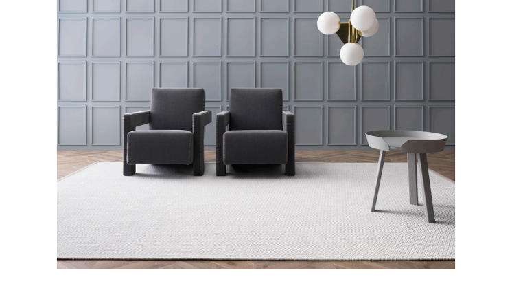 KASTHALL’S DESIGN CLASSIC  IS RENEWED WITH A RADIANT FINISH