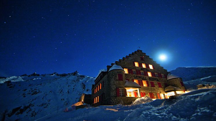 Alpinhotel Grimsel Hospiz bei Nacht © David Birri