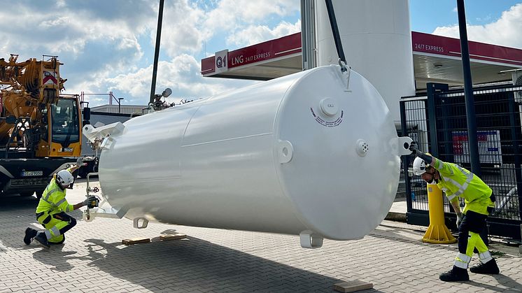 Bio-LNG_Stickstofftank3.jpg