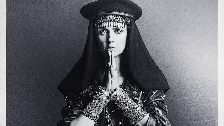 ​MØ släpper nya singeln “Kamikaze” – producerad av Diplo