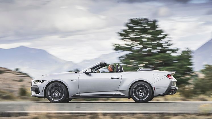 2024_FORD_MUSTANG_CONVERTIBLE_ 48