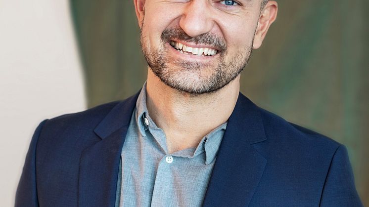 Sinisa Strbac  
