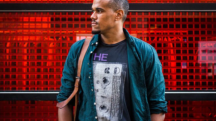 Författarscen: Johannes Anyuru