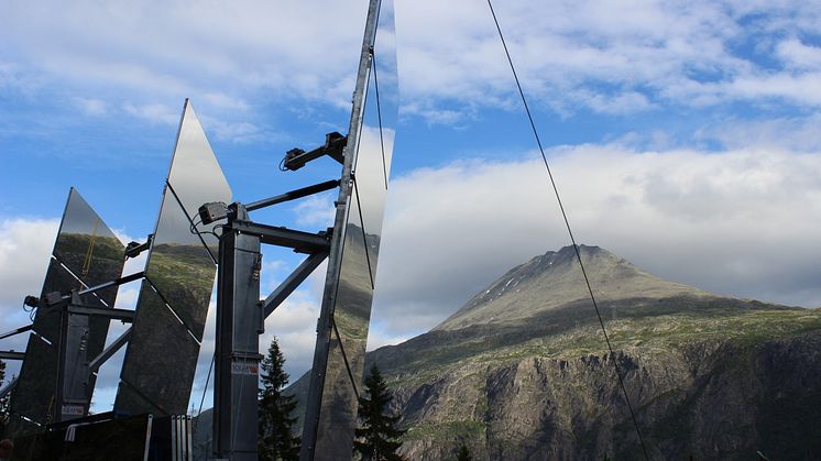 Norwegian town finally sees the sun – with mirrors