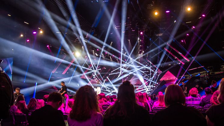 Nu kommer Melodifestivalen till Linköping för sjunde gången. Bild från Saab arena 2017 då Andra chansen avgjordes. Foto: Visit Linköping