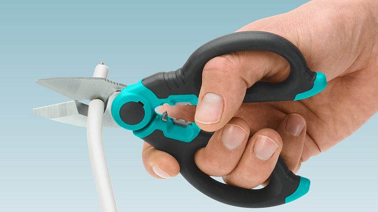 Multifunctional cutting tools for applications in industry and trade