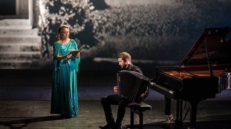 Elisabet Strid och Daniel Andersson