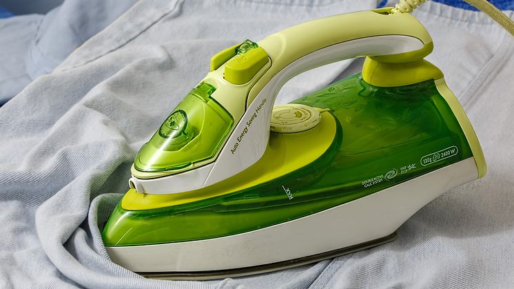 Det obetalda hemarbetet och det energislukande familjelivet, ofta kallat ”det tredje skiftet”, syns i Försäkringskassans statistik, där kvinnor står för ökande ohälsotal och sjukskrivningar till följd av stress.