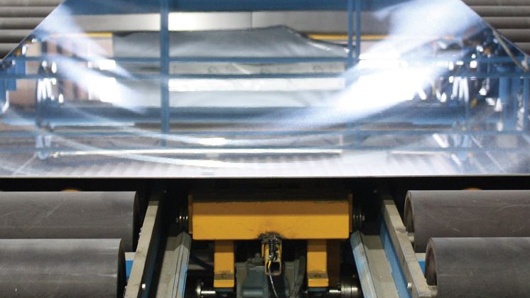 Nya slipband för centerless- och planslipning – Färdigslipad metallplåt