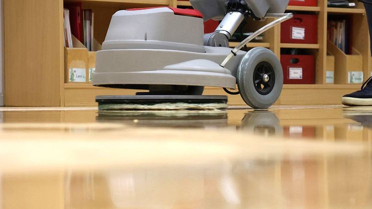 Professionelle Grundreinigung an Schulen – Praxistraining für unsere Führungskräfte.