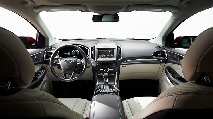Vadonatúj Ford Edge SUV: kategóriaelső helykínálat és menetdinamika, prémium komfort és kifinomultság