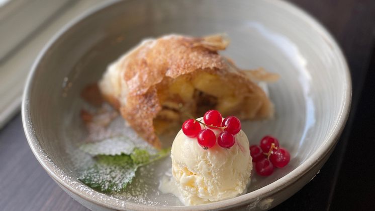 Äppelfest på Kungliga Djurgården betyder Apfelstrudel hos Ulla Windbladh
