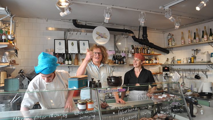 Ville hylla landsbygden – startade butik i stan