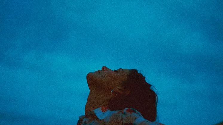 ​ALBUM. LÉON släpper albumet; “Apart” - hennes mest ärliga och sårbara släpp hittills